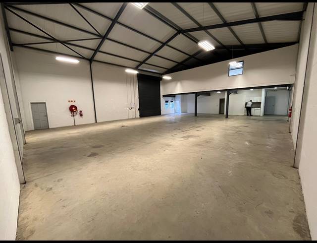 359M² WAREHOUSE TO LET IN RIVERGATE